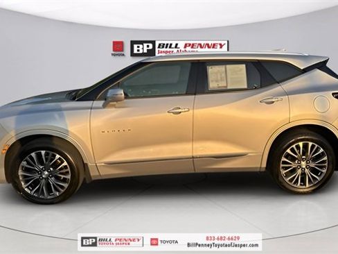 Used 2020 Chevrolet Blazer Premier w/ Driver Confidence II Package image 2