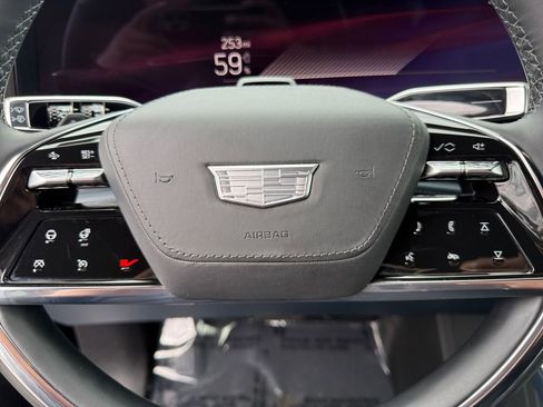 Used 2025 Cadillac Escalade IQ Sport 2 image 22