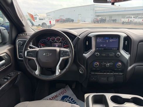 Used 2019 Chevrolet Silverado 1500 LT Trail Boss w/ Convenience Package image 14