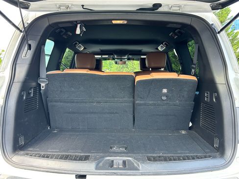 Used 2022 INFINITI QX80 Sensory w/ Cargo Package RWD image 32