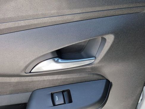 Used 2025 Buick Envista Sport Touring w/ Convenience I Package FWD image 28