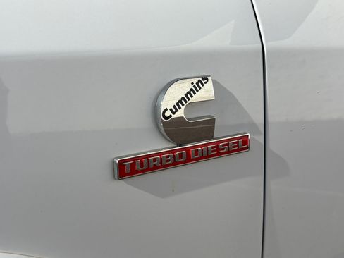 Used 2022 RAM 3500 Laramie image 23