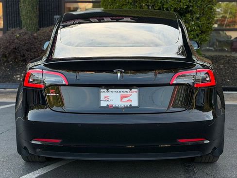 Used 2018 Tesla Model 3 Long Range image 14
