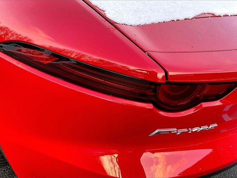Used 2018 Jaguar F-TYPE Convertible image 20