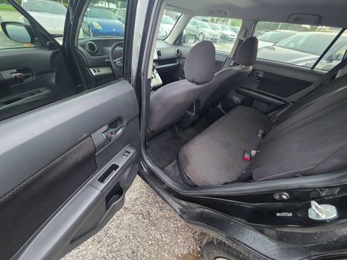 Used 2009 Scion xB FWD image 14