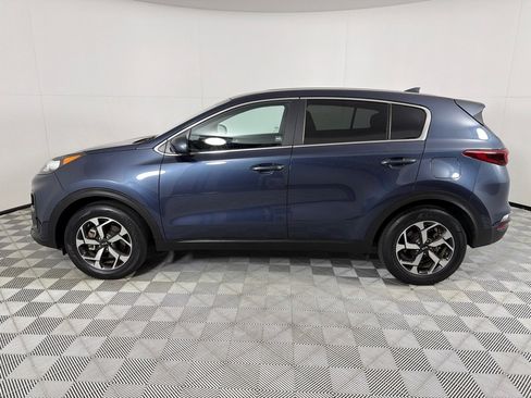 Used 2021 Kia Sportage LX image 8