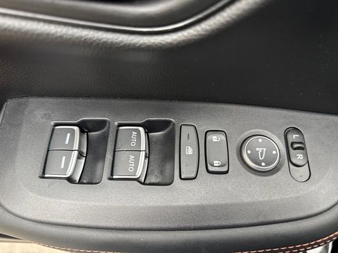 Certified 2024 Honda HR-V Sport image 14