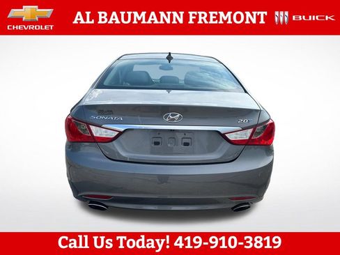 Used 2012 Hyundai Sonata SE w/ Navigation & Sunroof Pkg FWD image 4