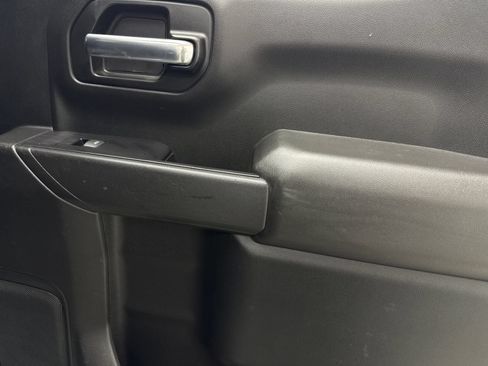 Used 2019 Chevrolet Silverado 1500 Custom Trail Boss w/ Custom Convenience Package AWD/4WD image 44