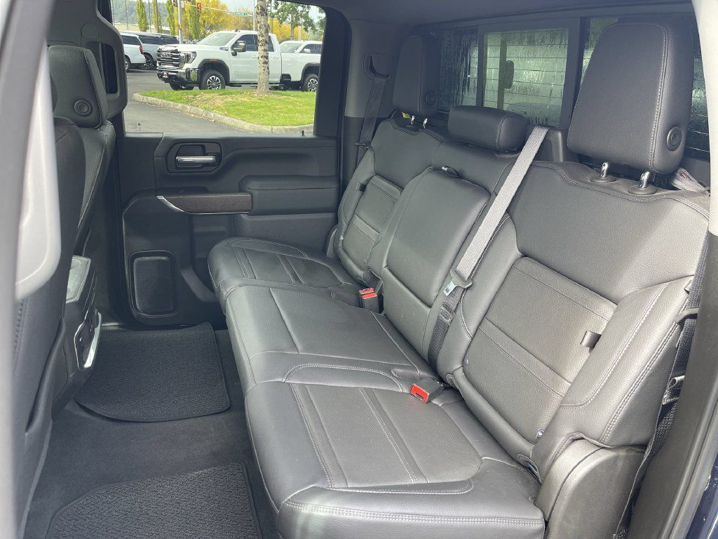 Used 2022 GMC Sierra 2500 Denali AWD/4WD image 25