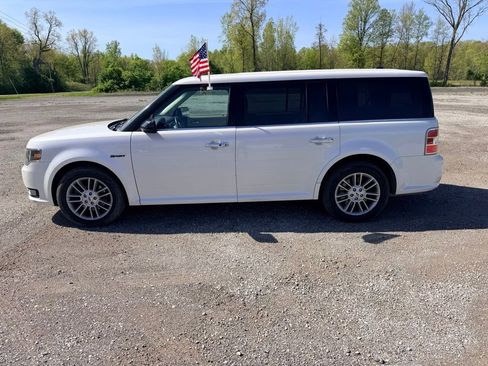 Used 2019 Ford Flex SEL w/ Equipment Group 202A FWD image 5