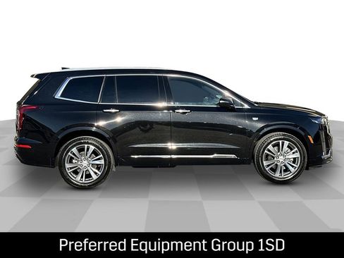 Certified 2025 Cadillac XT6 Premium Luxury image 7