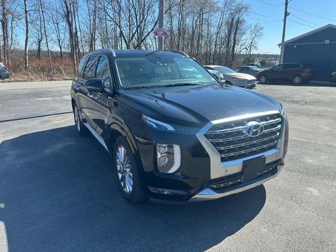 Used 2020 Hyundai Palisade Limited w/ Winter Weather Package image 3