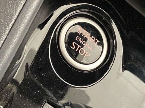 New 2025 Nissan Versa SV w/ Trunk Package image 21