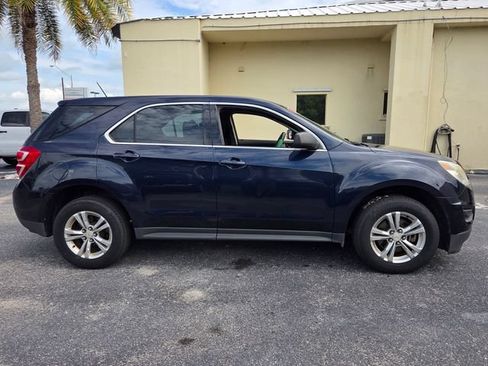 Used 2017 Chevrolet Equinox LS FWD image 8
