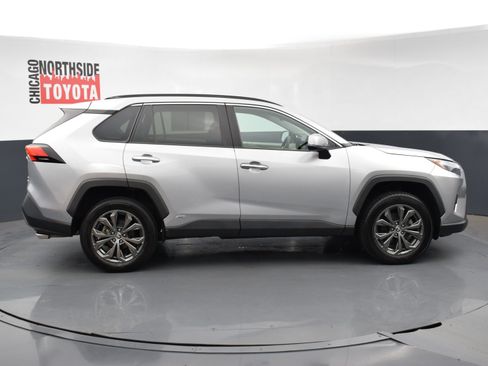 Used 2023 Toyota RAV4 Limited image 5