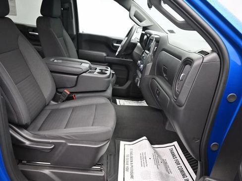Used 2024 Chevrolet Silverado 1500 Custom Trail Boss w/ LPO, Dark Essentials Package AWD/4WD image 7
