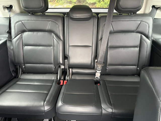 Used 2025 Lincoln Navigator Reserve AWD/4WD image 21