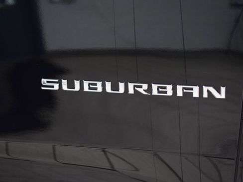 New 2026 Chevrolet Suburban Premier image 16