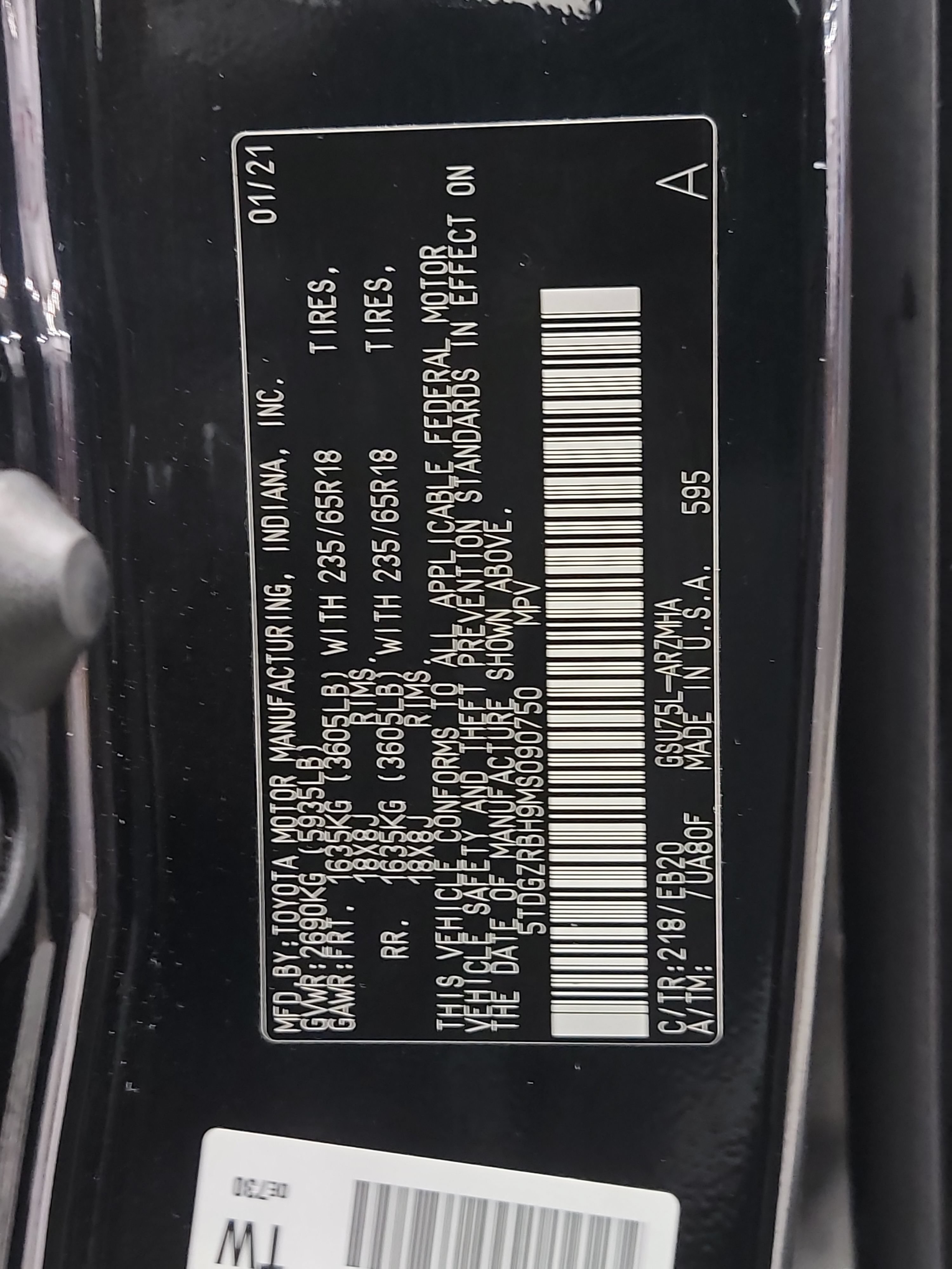 Used 2021 Toyota Highlander XLE AWD/4WD image 33