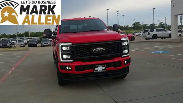 Used 2025 Ford F250 XLT w/ Black Appearance Package AWD/4WD image 3