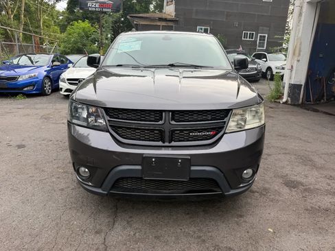 Used 2019 Dodge Journey SE w/ Connectivity Group FWD image 13