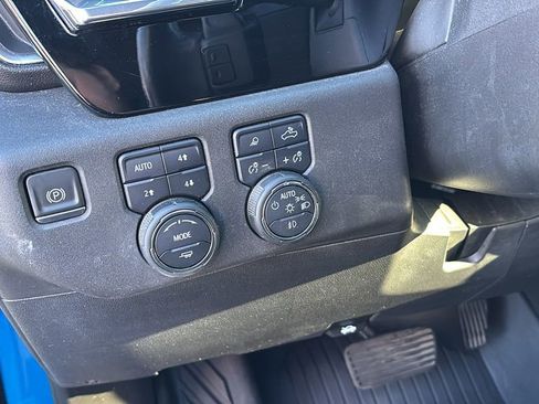 Used 2022 Chevrolet Silverado 1500 LT Trail Boss w/ LT Trail Boss Premium Package image 15