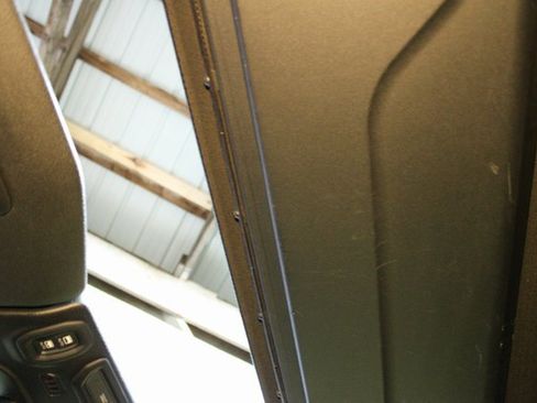 Used 2019 Jeep Wrangler Unlimited Sahara w/ Uconnect 4C Nav & Sound Group image 24