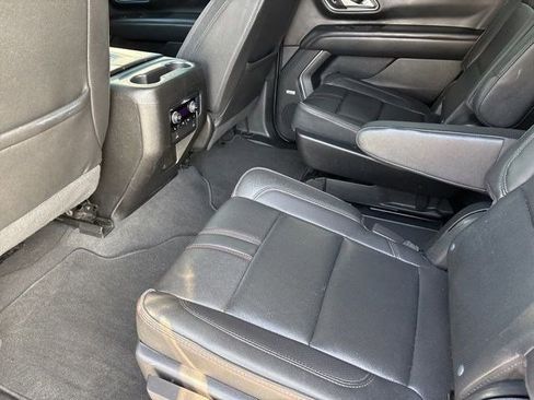 Used 2022 Chevrolet Tahoe RST w/ Luxury Package image 29