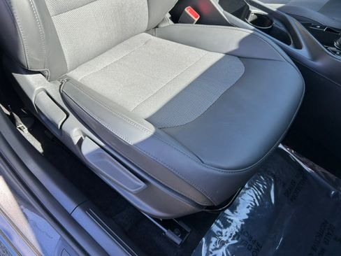 Used 2024 Kia Niro Wind FWD image 32