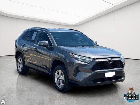 Used 2025 Toyota RAV4 XLE FWD image 7
