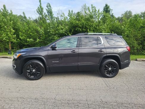 Used 2018 GMC Acadia SLT w/ LPO, Floor Liner Package FWD image 3