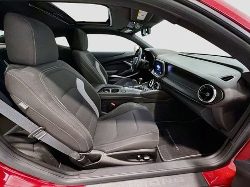 Used 2021 Chevrolet Camaro LT w/ Wild Cherry Design Package 1 RWD image 22