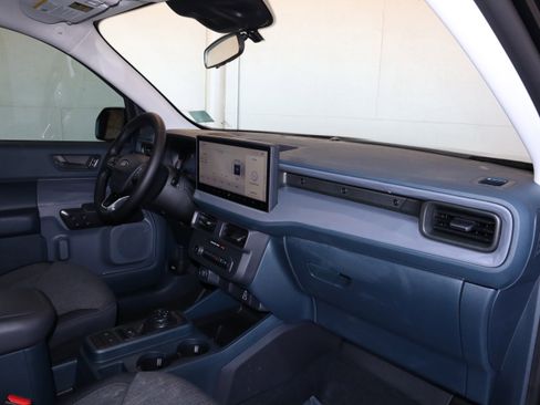New 2025 Ford Maverick XLT w/ XLT Luxury Package AWD/4WD image 39