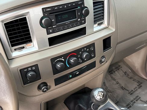 Used 2009 Dodge Ram 3500 Truck SLT w/ Popular Equipment Group image 17