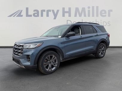 New 2026 Ford Explorer Active w/ Active Comfort Package