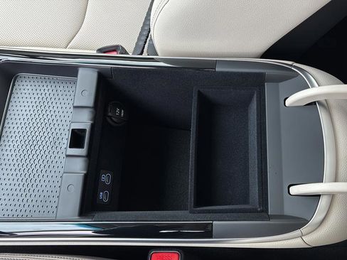 New 2026 Genesis GV70 2.5T image 29