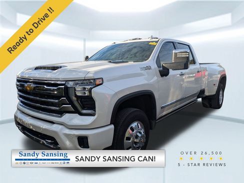 Used 2025 Chevrolet Silverado 3500 High Country w/ High Country Premium Package image 1