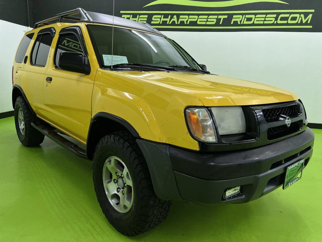 Used 2000 Nissan Xterra 2WD image 2