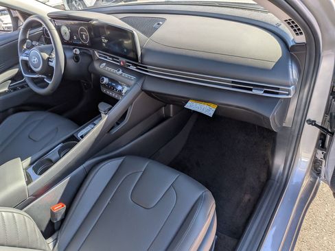 New 2026 Hyundai Elantra Limited image 26