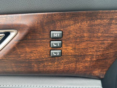 Used 2025 Subaru Ascent Touring w/ Popular Package #1 image 16