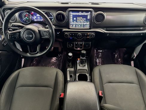 Used 2023 Jeep Wrangler Unlimited w/ Cold Weather Group AWD/4WD image 14