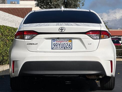 Used 2024 Toyota Corolla LE image 5