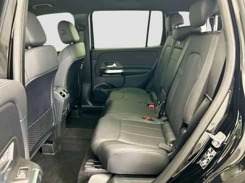 Certified 2025 Mercedes-Benz GLB 250 image 19