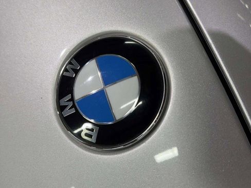 Used 2012 BMW 740Li image 17