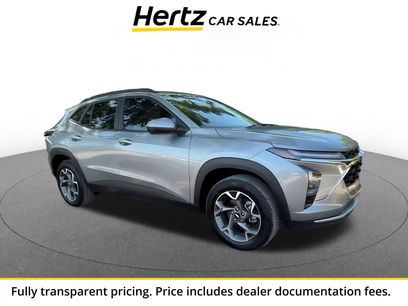 Used 2025 Chevrolet Trax LT w/ LT Convenience Package