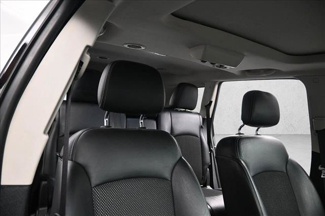 Used 2020 Dodge Journey Crossroad FWD image 28