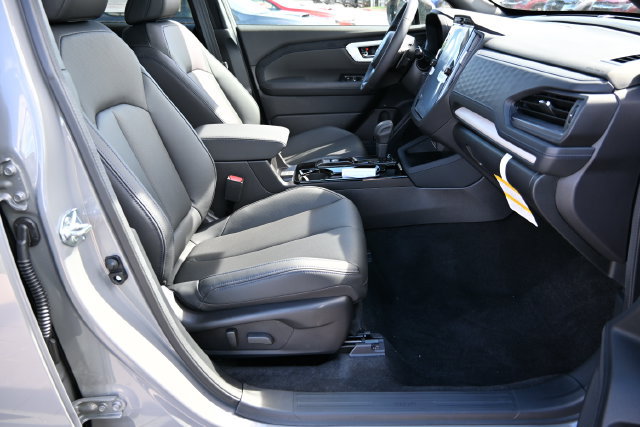 New 2026 Subaru Forester Touring AWD/4WD image 17