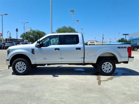 Used 2018 Ford F250 XLT image 12