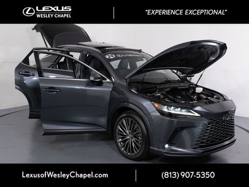 Used 2024 Lexus RX 350 FWD image 11